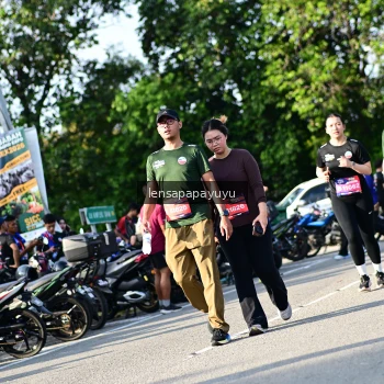 Runner Photo 4144154