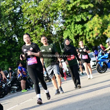 Runner Photo 4144161