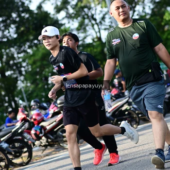 Runner Photo 4144170