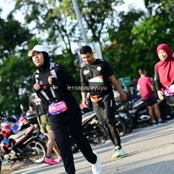 Runner Photo 4144187