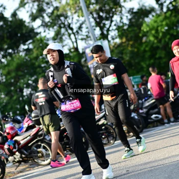 Runner Photo 4144188