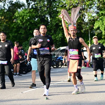 Runner Photo 4144197