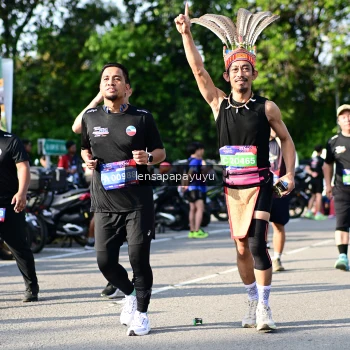 Runner Photo 4144210