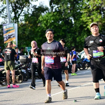 Runner Photo 4144220