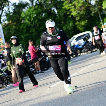 Runner Photo 4144229