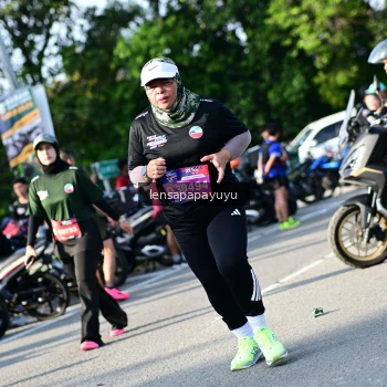 Runner Photo 4144230