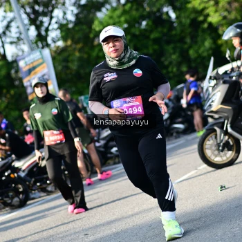 Runner Photo 4144233