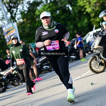 Runner Photo 4144235
