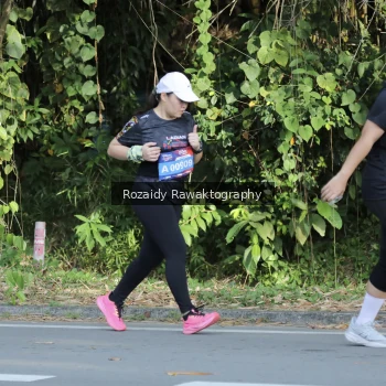 Runner Photo 4144239