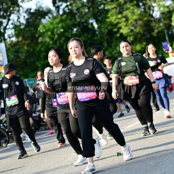 Runner Photo 4144249