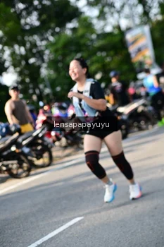 Runner Photo 4144271