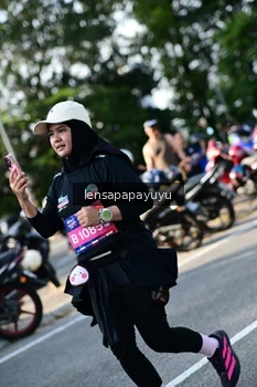 Runner Photo 4144272