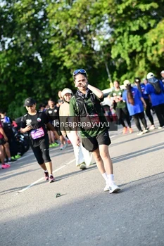 Runner Photo 4144281