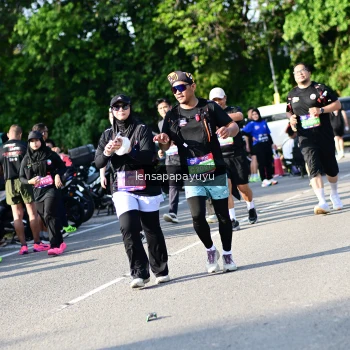 Runner Photo 4144291