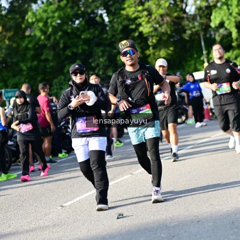 Runner Photo 4144294