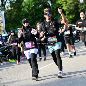 Runner Photo 4144301