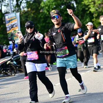 Runner Photo 4144303