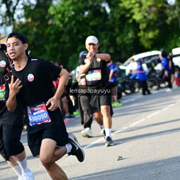 Runner Photo 4144309