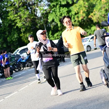 Runner Photo 4144323