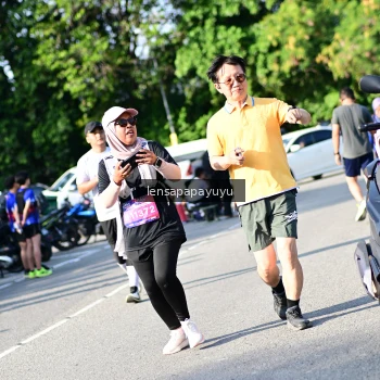 Runner Photo 4144330