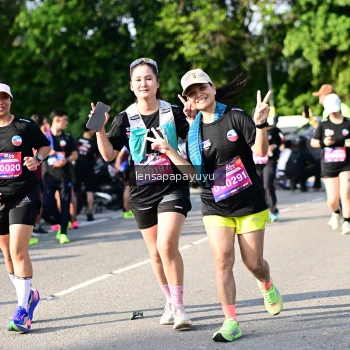 Runner Photo 4144339