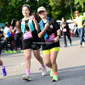 Runner Photo 4144342