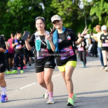 Runner Photo 4144343