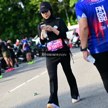 Runner Photo 4144357
