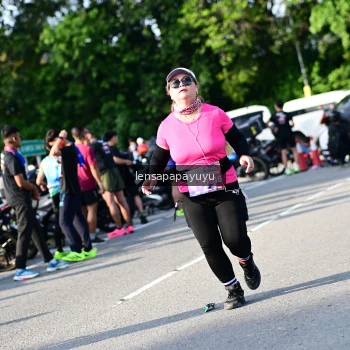 Runner Photo 4144364