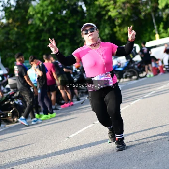 Runner Photo 4144371