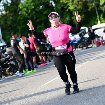 Runner Photo 4144372