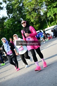 Runner Photo 4144386