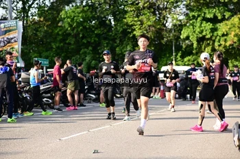 Runner Photo 4144389