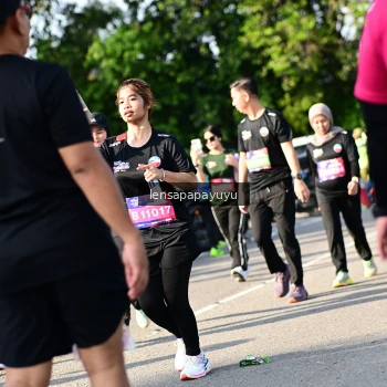Runner Photo 4144398