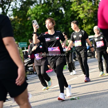 Runner Photo 4144399