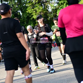 Runner Photo 4144402
