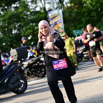 Runner Photo 4144414