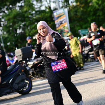 Runner Photo 4144415