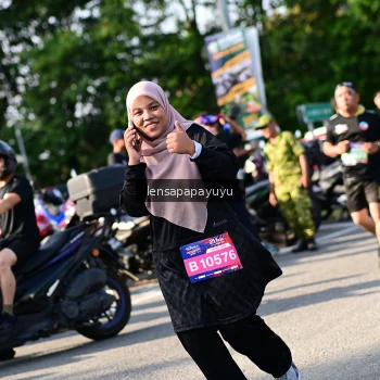 Runner Photo 4144417