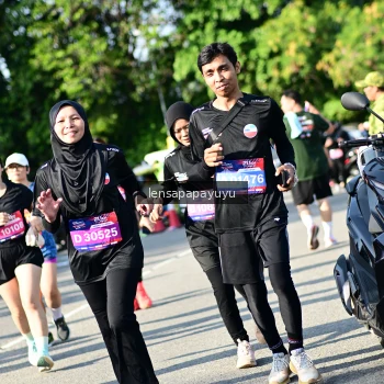 Runner Photo 4144443