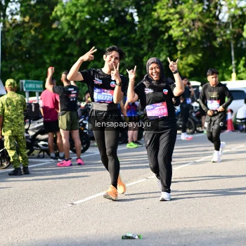 Runner Photo 4144453