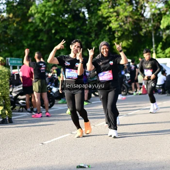Runner Photo 4144454
