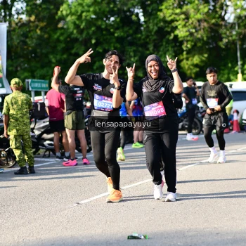 Runner Photo 4144458