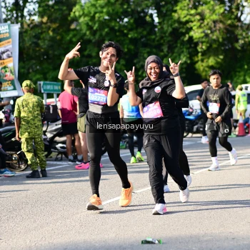 Runner Photo 4144459