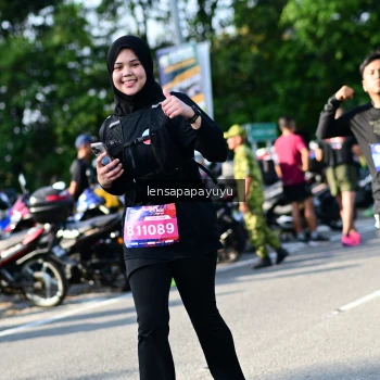 Runner Photo 4144465