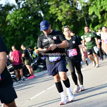 Runner Photo 4144485