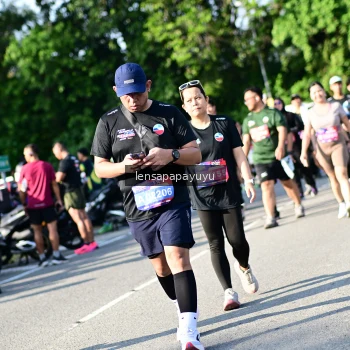 Runner Photo 4144486