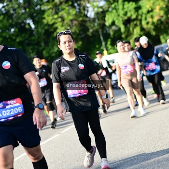 Runner Photo 4144489
