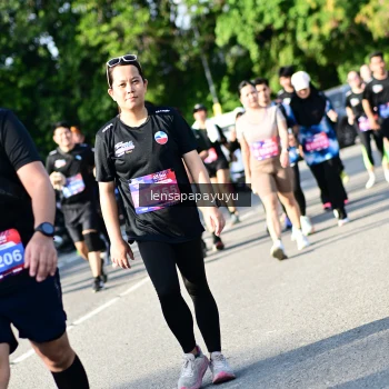 Runner Photo 4144493