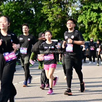 Runner Photo 4144506